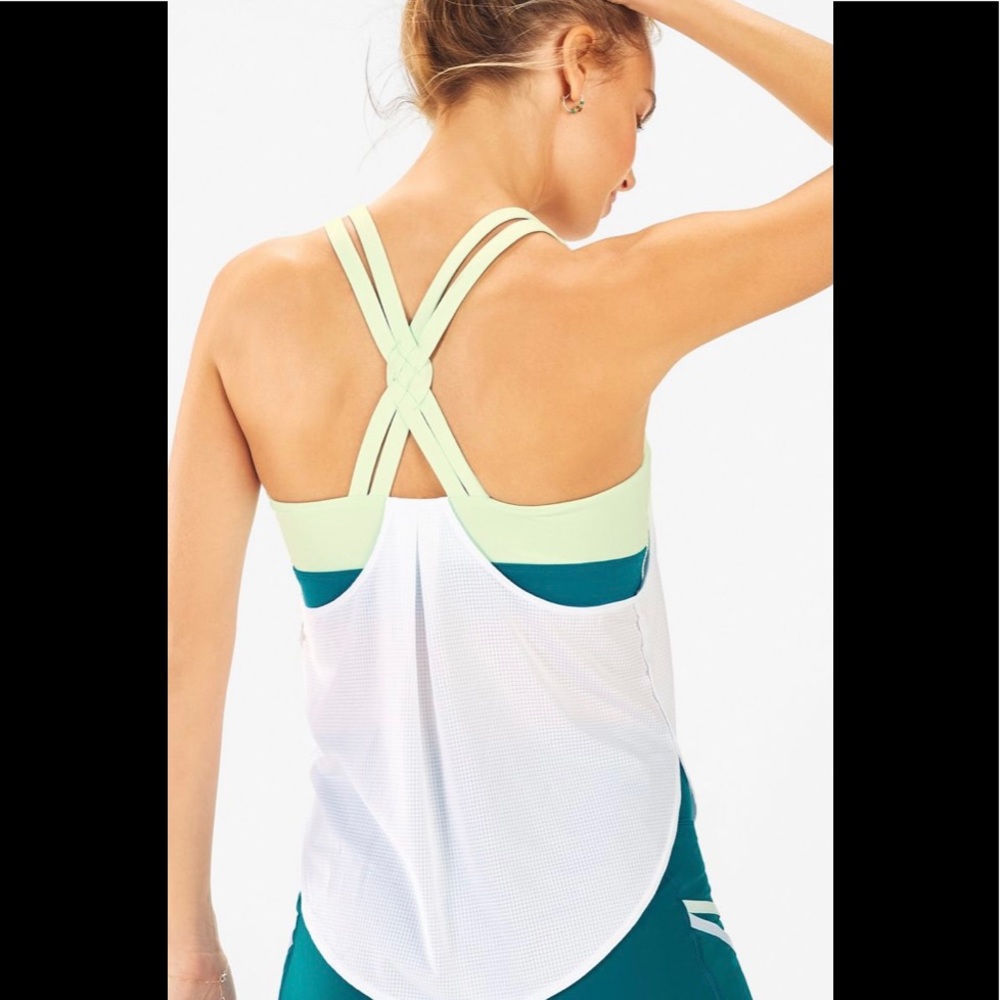 Fabletics Cashel Performance swing tank NWT